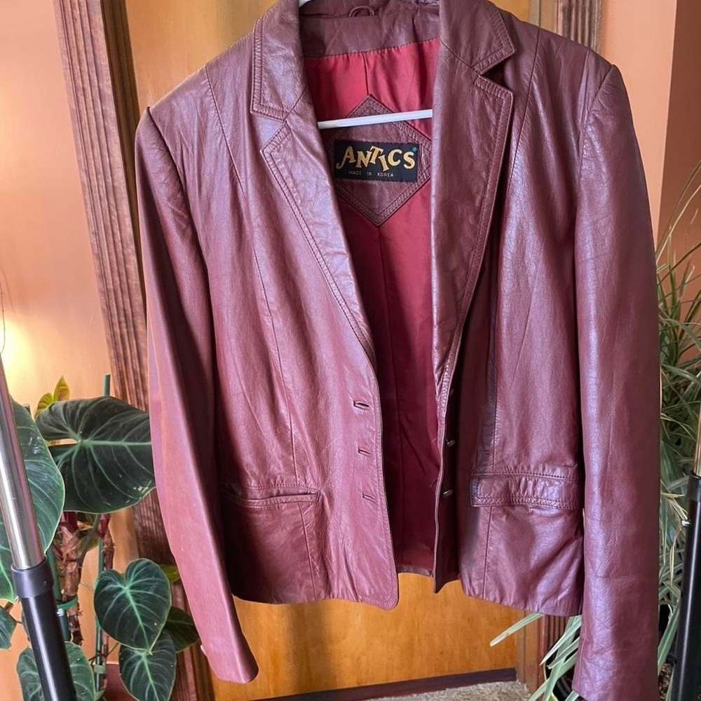 Vintage Antics burgundy leather jacket Women's medium indie twee 70s